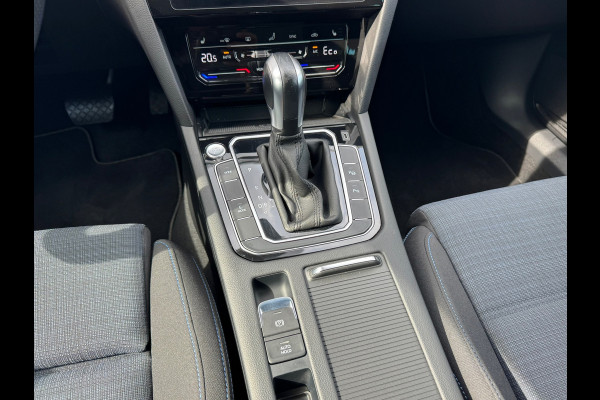 Volkswagen Passat Variant * Sideassistent *