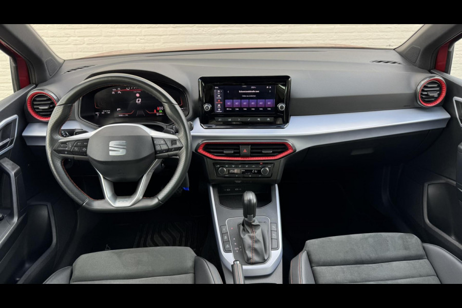 Seat Arona 1.0 EcoTSI FR Anniversary Automaat Cruise control Climate control Full LED Parkeersensoren Apple Carplay Android Auto