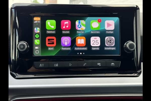 Seat Arona 1.0 EcoTSI FR Anniversary Automaat Cruise control Climate control Full LED Parkeersensoren Apple Carplay Android Auto