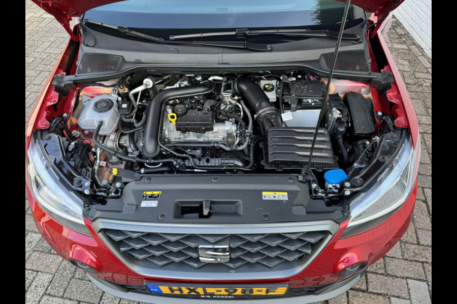Seat Arona 1.0 EcoTSI FR Anniversary Automaat Cruise control Climate control Full LED Parkeersensoren Apple Carplay Android Auto