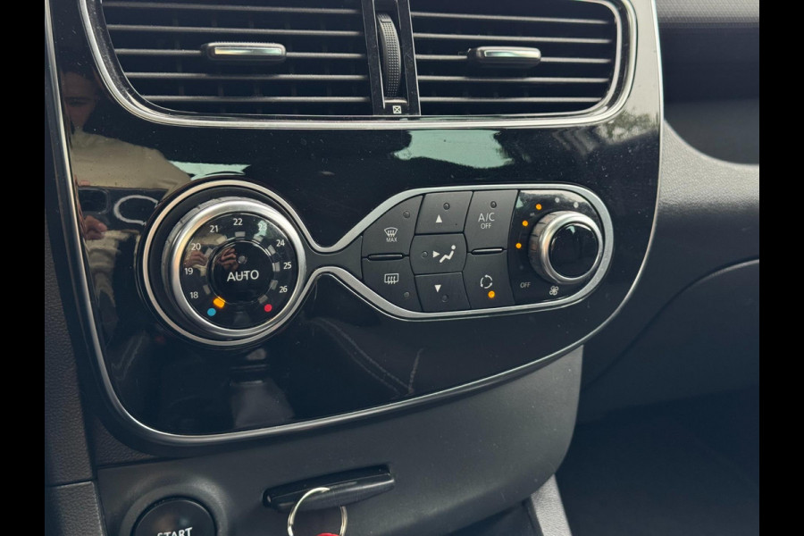 Renault Clio 1.2 16V | Navi, Cruise, Clima, DAB, Bluetooth, PDC | Goed onderhouden |