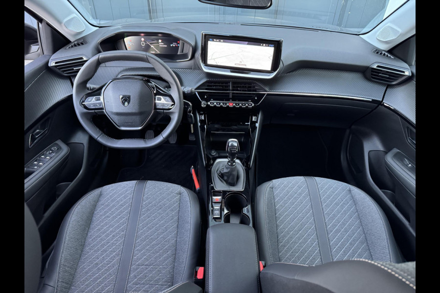 Peugeot 208 1.2 PT 100 Allure | Stoelverwarming | Dodehoekdet. | 360 camera | Prijs is rijklaar