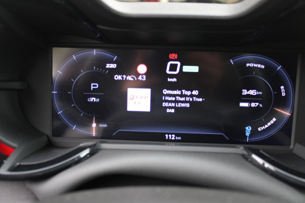 Alfa Romeo junior ELETTRICA SPECIALE 156PK 54 kWh | BICOLOR DAK (ZWART DAK) | TECHNOLOGIE PAKKET (O.A. FULL LED ADAPTIVE MATRIX KOPLAMPEN/DODEHOEK DETECTIE/DRAADLOZE TELEFOONLADER/ACHTERUITRIJ CAMERA/PARKEERSENSOREN VOOR, ACHTER,ZIJKANT) | DRAADLOZE APPLE CARPLAY/ANDROID AUTO | CLIMATE CONTROL | ELEKTRISCH BEDIENBARE ACHTERKLEP | STOEL VERWARMING | ELEKTRISCH BEDIENBARE VOORSTOELEN | VOORSTOELEN MET MASSAGE FUNCTIE | VERKEERSBORDEN HERKENNING | ADAPTIVE CRUISE CONTROL | KEYLESS ENTRY/START | NIEUWE AUTO! |