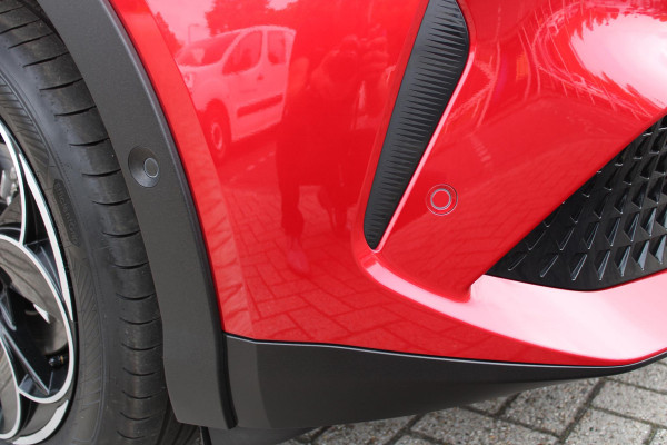 Alfa Romeo junior ELETTRICA SPECIALE 156PK 54 kWh | BICOLOR DAK (ZWART DAK) | TECHNOLOGIE PAKKET (O.A. FULL LED ADAPTIVE MATRIX KOPLAMPEN/DODEHOEK DETECTIE/DRAADLOZE TELEFOONLADER/ACHTERUITRIJ CAMERA/PARKEERSENSOREN VOOR, ACHTER,ZIJKANT) | DRAADLOZE APPLE CARPLAY/ANDROID AUTO | CLIMATE CONTROL | ELEKTRISCH BEDIENBARE ACHTERKLEP | STOEL VERWARMING | ELEKTRISCH BEDIENBARE VOORSTOELEN | VOORSTOELEN MET MASSAGE FUNCTIE | VERKEERSBORDEN HERKENNING | ADAPTIVE CRUISE CONTROL | KEYLESS ENTRY/START | NIEUWE AUTO! |
