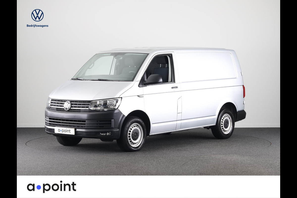 Volkswagen Transporter 2.0 TDI L1H2 Comfortline 102 pk | Navigatie | Parkeersensoren achter | Cruise control | Airco | Volkswagen Transporter 2.0 TDI L1H2 Comfortline 102 pk | Navigatie | Parkeersensoren achter | Cruise control | Airco |