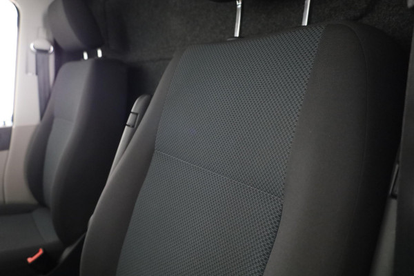 Volkswagen Transporter 2.0 TDI L1H2 Comfortline 102 pk | Navigatie | Parkeersensoren achter | Cruise control | Airco |
