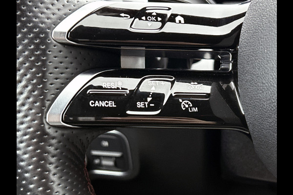 Mercedes-Benz B-Klasse 250 e AMG Line | Nightpakket | Premium pakket | Warmtewerend, donkergetint glas achterin | Keyless-Go comfortpakket | USB-pakket plus |