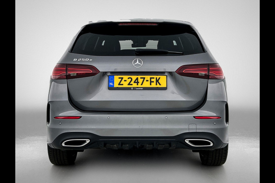Mercedes-Benz B-Klasse 250 e AMG Line | Nightpakket | Premium pakket | Warmtewerend, donkergetint glas achterin | Keyless-Go comfortpakket | USB-pakket plus |