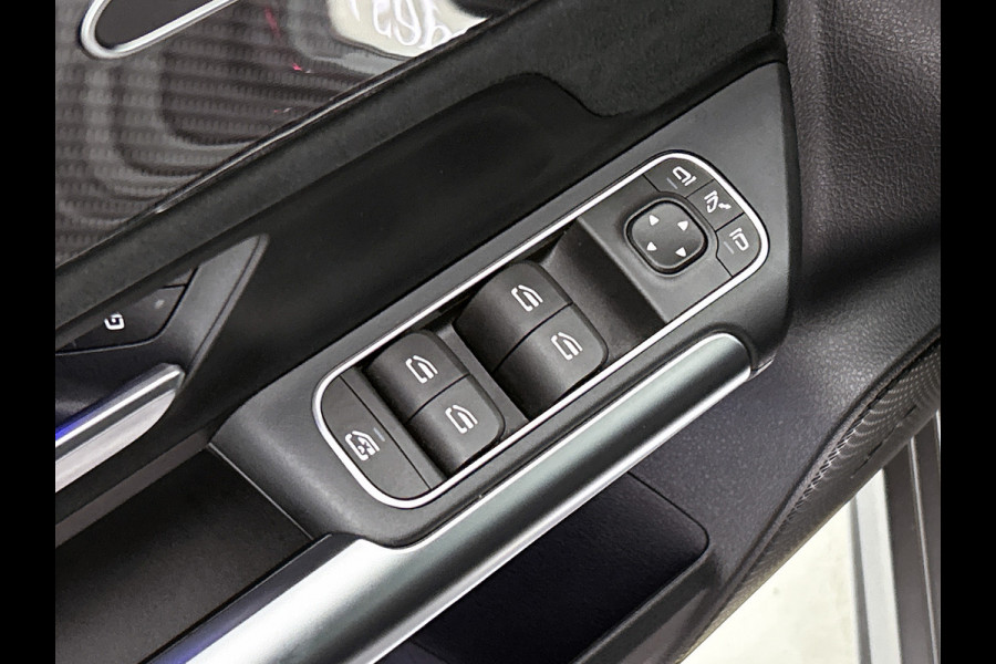Mercedes-Benz B-Klasse 250 e AMG Line | Nightpakket | Premium pakket | Warmtewerend, donkergetint glas achterin | Keyless-Go comfortpakket | USB-pakket plus |