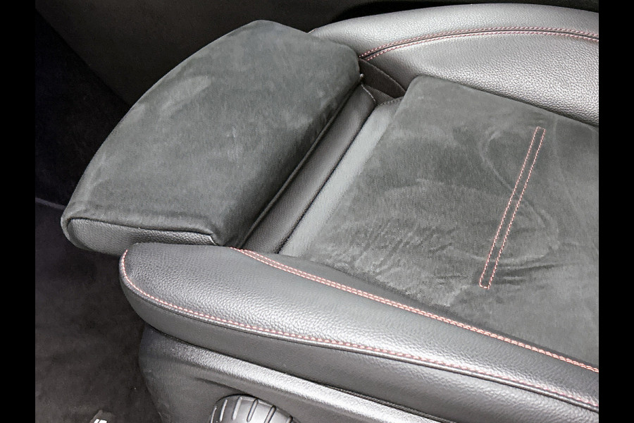 Mercedes-Benz B-Klasse 250 e AMG Line | Nightpakket | Premium pakket | Warmtewerend, donkergetint glas achterin | Keyless-Go comfortpakket | USB-pakket plus |