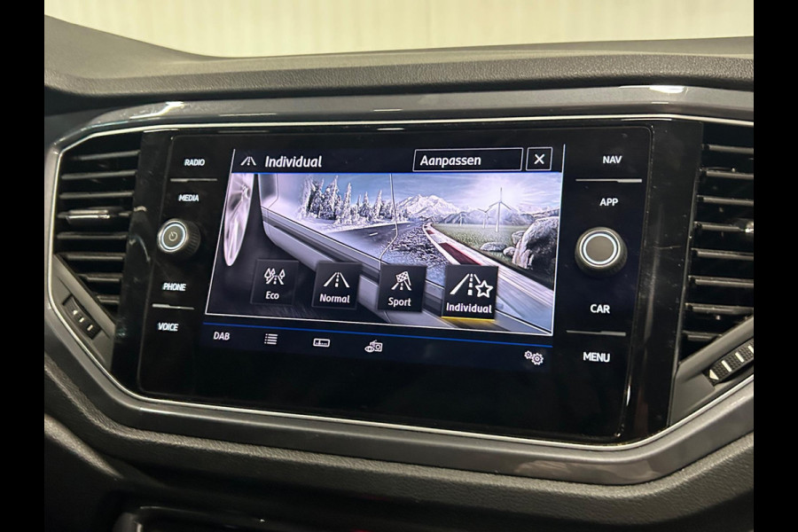 Volkswagen T-Roc 2.0 TSI 4Motion Sport | PANO | 3x R-LINE | BEATS AUDIO | CAMERA | VIRTUAL