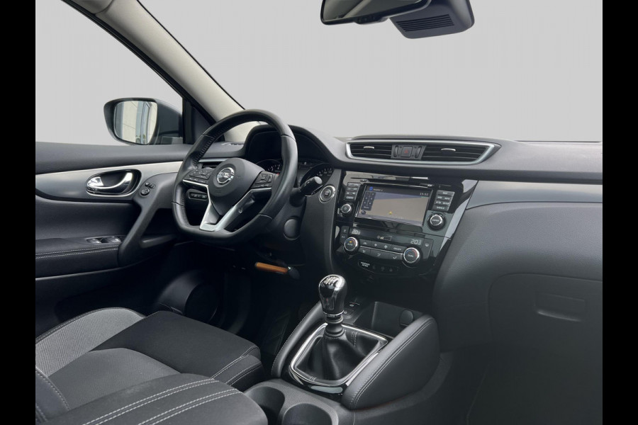 Nissan QASHQAI 1.2 N-Connecta | navigatie | panoramadak | trekhaak