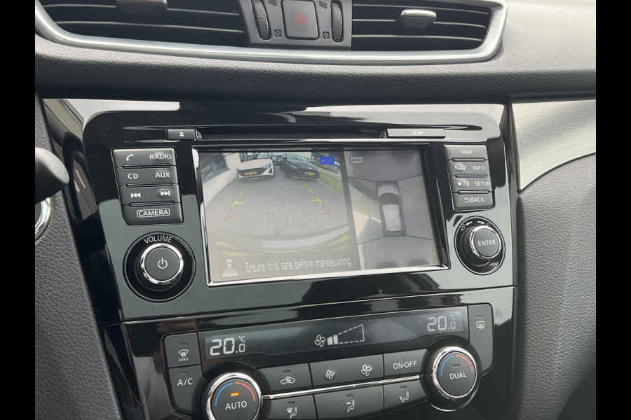 Nissan QASHQAI 1.2 N-Connecta | navigatie | panoramadak | trekhaak