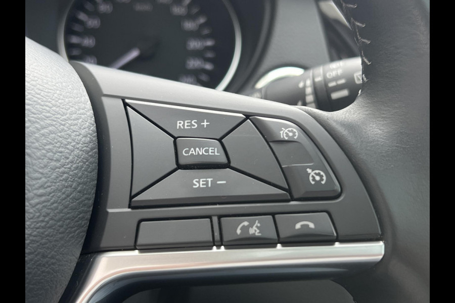 Nissan QASHQAI 1.2 N-Connecta | navigatie | panoramadak | trekhaak