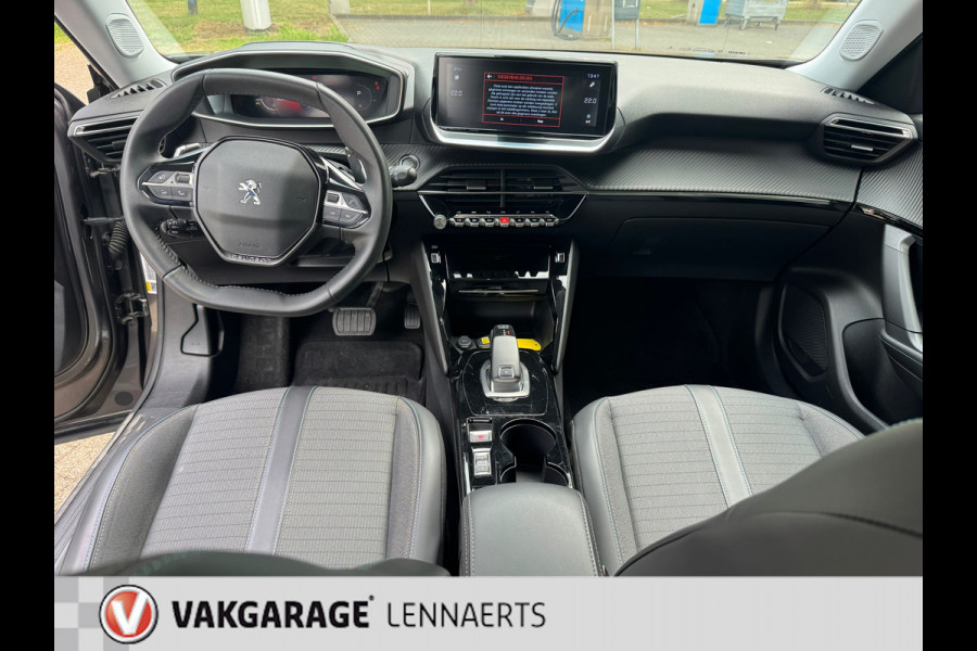 Peugeot 2008 1.2 PureTech Allure Automaat, navi, Rijklaarprijs / 12 mnd garantie