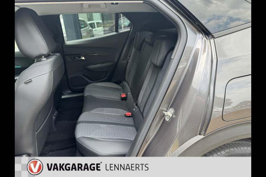 Peugeot 2008 1.2 PureTech Allure Automaat, navi, Rijklaarprijs / 12 mnd garantie