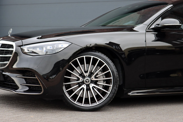 Mercedes-Benz S-Klasse 580 e Lang AMG Line Aut9 | Airmatic | Chauffeurspakket | Distronic+ | Achterasbesturing | Massage V+A | MBUX Tablet | Burmester | Vlakkenverwarming | Zonweringspakket | Luchtreinigingspakket |