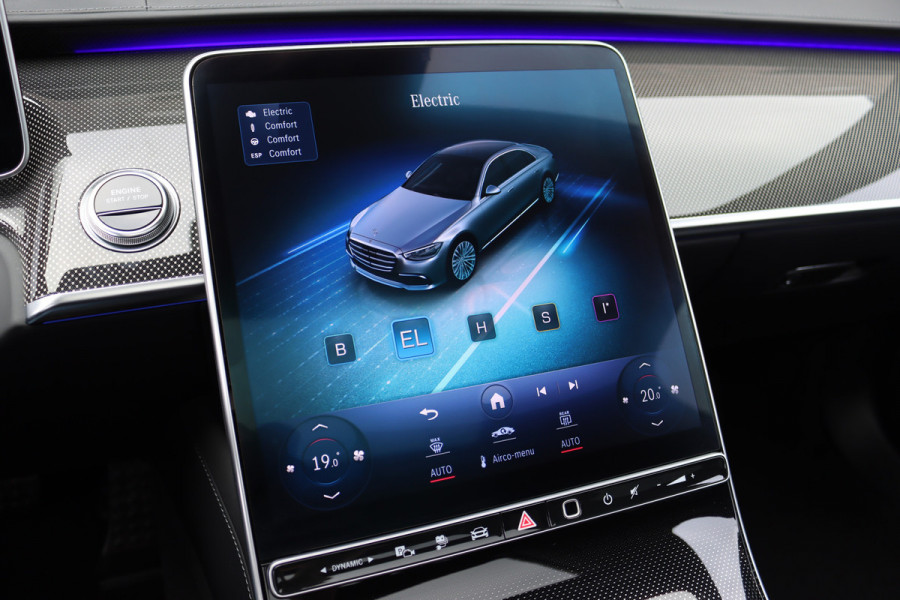 Mercedes-Benz S-Klasse 580 e Lang AMG Line Aut9 | Airmatic | Chauffeurspakket | Distronic+ | Achterasbesturing | Massage V+A | MBUX Tablet | Burmester | Vlakkenverwarming | Zonweringspakket | Luchtreinigingspakket |