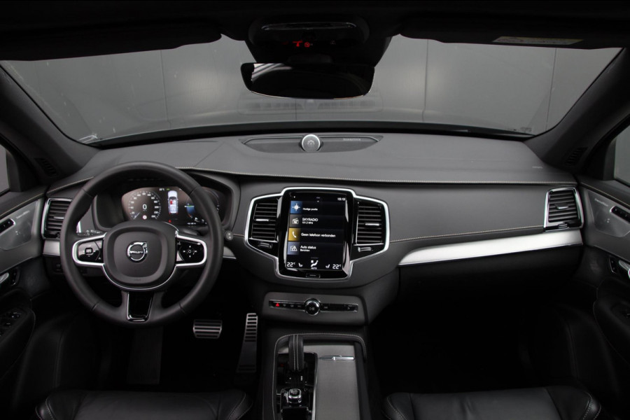 Volvo XC90 2.0 T8 Recharge AWD R-Design Long Range | Pano | B&W | Trekhaak | Luchtvering