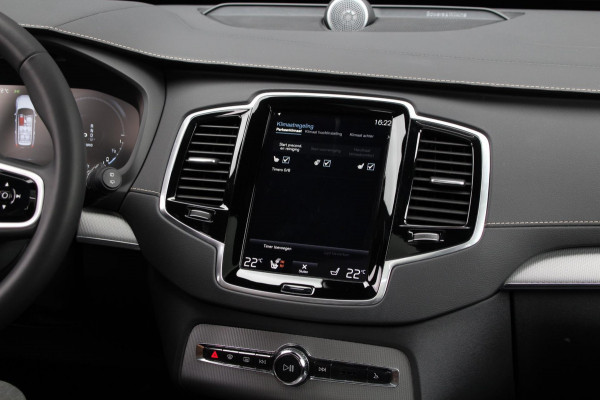 Volvo XC90 2.0 T8 Recharge AWD R-Design Long Range | Pano | B&W | Trekhaak | Luchtvering