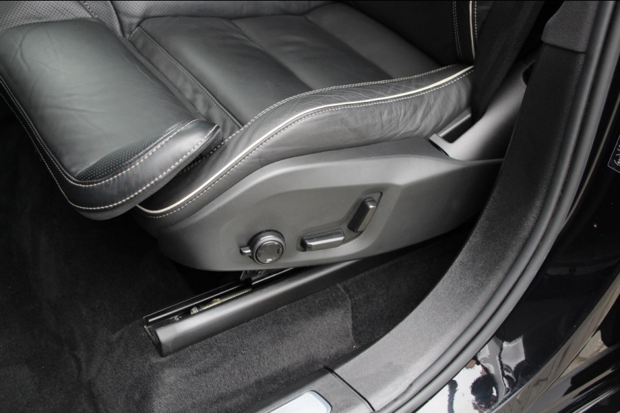Volvo XC90 2.0 T8 Recharge AWD R-Design Long Range | Pano | B&W | Trekhaak | Luchtvering