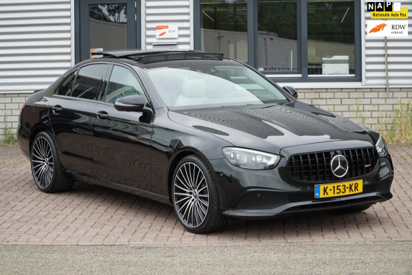 Mercedes-Benz E-Klasse 200 Solution Luxury PANORAMADAK
