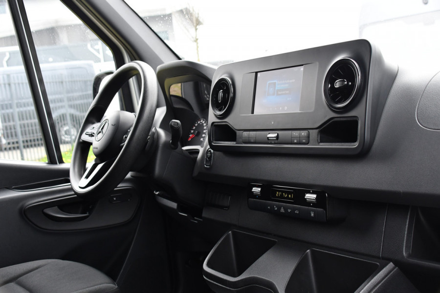 Mercedes-Benz Sprinter 316 2.2 CDI L2H1 AMG Edition Camera, Cruise, Carplay, Multimedia, 164pk, Automaat, Stoelverwarming, Standkachel, Uniek!