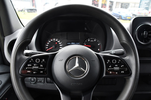 Mercedes-Benz Sprinter 316 2.2 CDI L2H1 AMG Edition Camera, Cruise, Carplay, Multimedia, 164pk, Automaat, Stoelverwarming, Standkachel, Uniek!