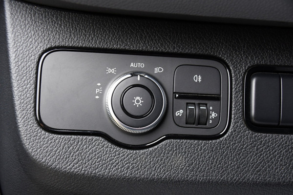 Mercedes-Benz Sprinter 316 2.2 CDI L2H1 AMG Edition Camera, Cruise, Carplay, Multimedia, 164pk, Automaat, Stoelverwarming, Standkachel, Uniek!