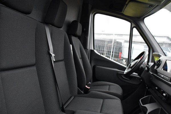 Mercedes-Benz Sprinter 316 2.2 CDI L2H1 AMG Edition Camera, Cruise, Carplay, Multimedia, 164pk, Automaat, Stoelverwarming, Standkachel, Uniek!
