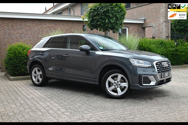 Audi Q2 35 TFSI CoD Sport Pro Line 150 PK Adaptive Keyless Camera LED 17''