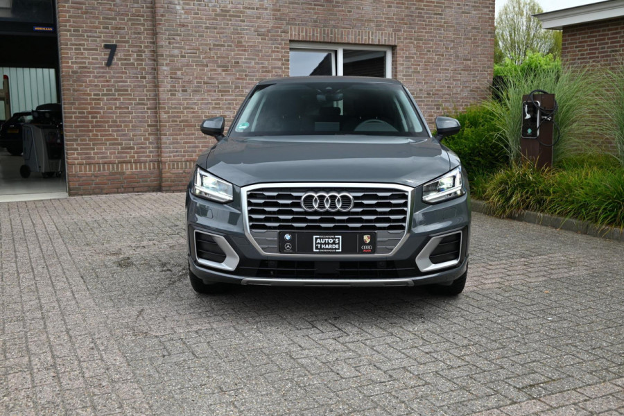 Audi Q2 35 TFSI CoD Sport Pro Line 150 PK Adaptive Keyless Camera LED 17''