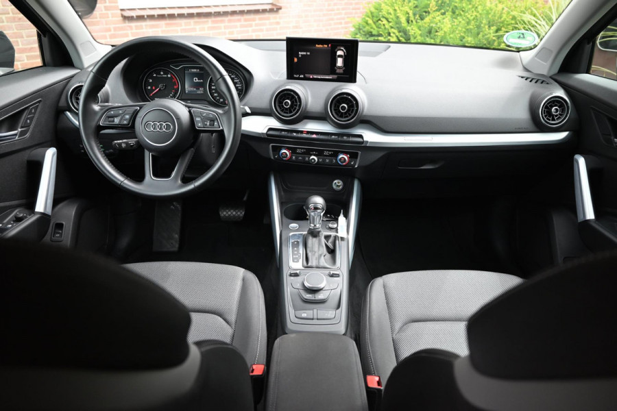 Audi Q2 35 TFSI CoD Sport Pro Line 150 PK Adaptive Keyless Camera LED 17''