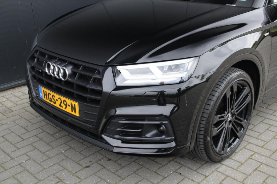 Audi Q5 50 TFSI e quattro S line | Luchtvering | Ruitjes | Pano | ACC