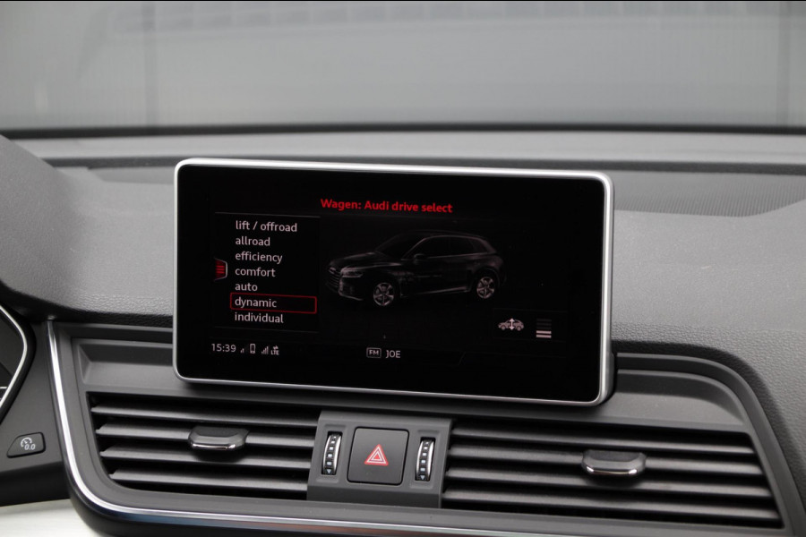 Audi Q5 50 TFSI e quattro S line | Luchtvering | Ruitjes | Pano | ACC