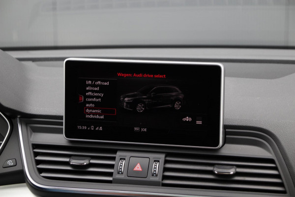 Audi Q5 50 TFSI e quattro S line | Luchtvering | Ruitjes | Pano | ACC