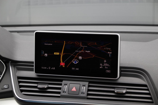 Audi Q5 50 TFSI e quattro S line | Luchtvering | Ruitjes | Pano | ACC