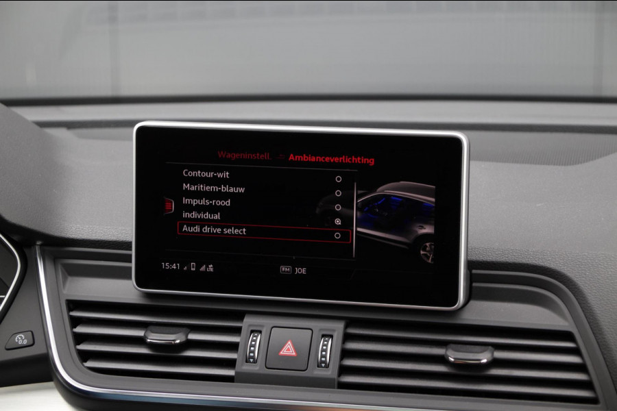 Audi Q5 50 TFSI e quattro S line | Luchtvering | Ruitjes | Pano | ACC