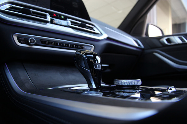 BMW X5 xDrive45e High Executive | M-sport | Pano | 23 inch | 360 | BTW