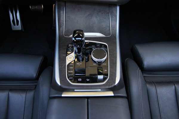 BMW X5 xDrive45e High Executive | M-sport | Pano | 23 inch | 360 | BTW