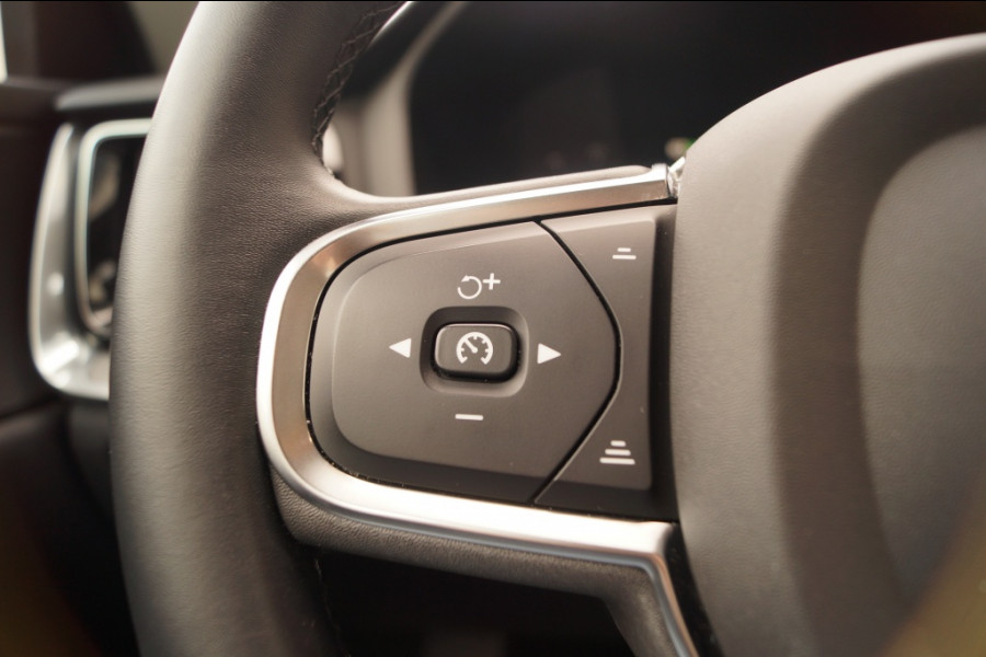 Volvo V60 2.0 B3 163pk Automaat Essential -LEER-LED-ECC-