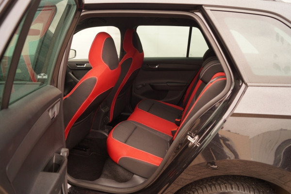 Škoda Fabia Combi 1.0 TSI 110pk Monte-Carlo -LED-ECC-NAVI-