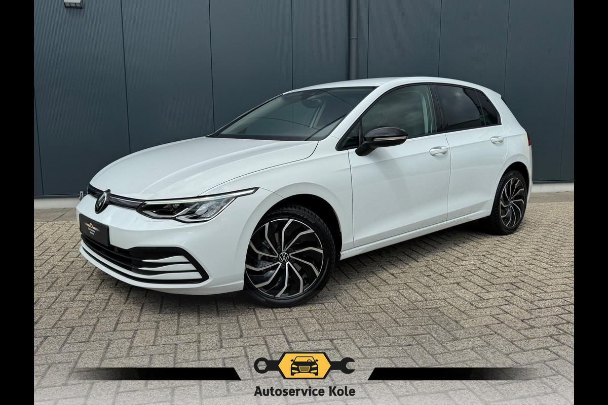 Volkswagen Golf 1.0 TSI * Cruise * Navi * Visueel Cockpit * Volkswagen Golf 1.0 TSI * Cruise * Navi * Visueel Cockpit *