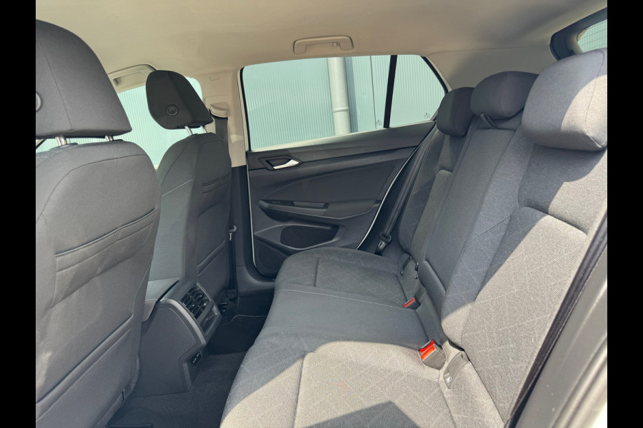 Volkswagen Golf 1.0 TSI * Cruise * Navi * Visueel Cockpit *