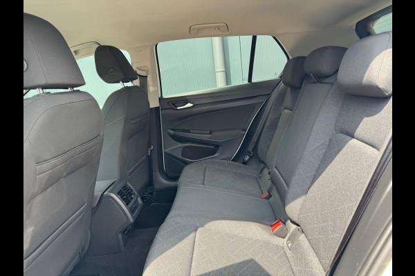 Volkswagen Golf 1.0 TSI * Cruise * Navi * Visueel Cockpit *