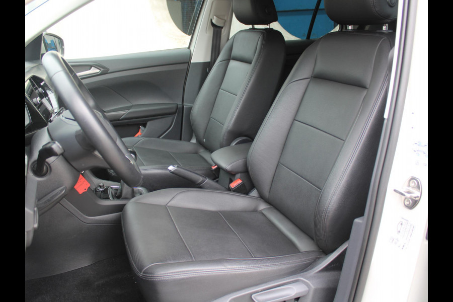 Volkswagen T-Cross 1.0 TSI Life | APPLE CARPLAY | BLACK DESIGN PACK |