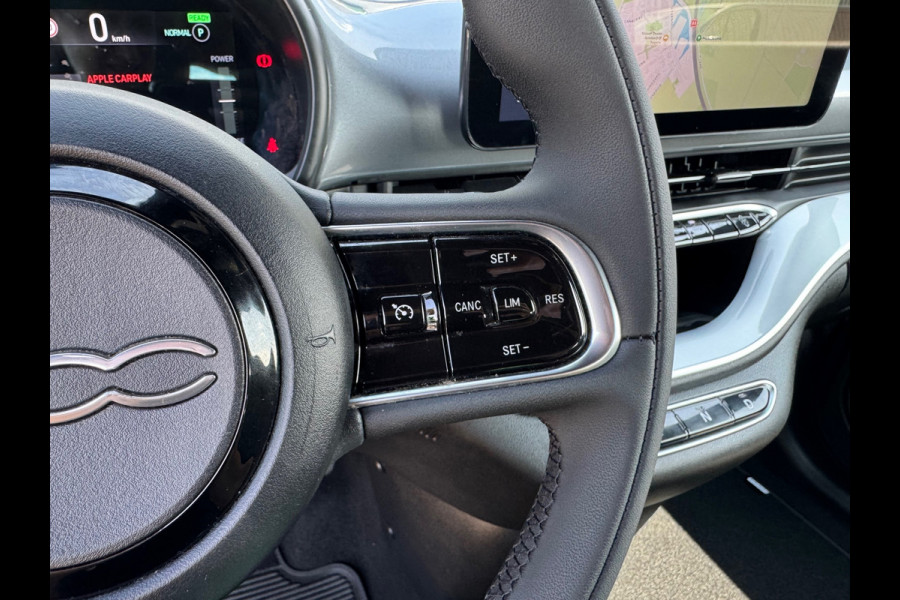 Fiat 500E 3+1 Icon 42 kWh * Black edition * AppleCarplay * Cruise * Rijstrooksensor *