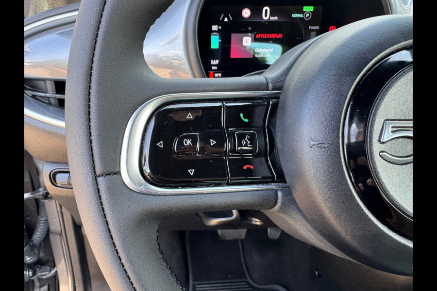 Fiat 500E 3+1 Icon 42 kWh * Black edition * AppleCarplay * Cruise * Rijstrooksensor *