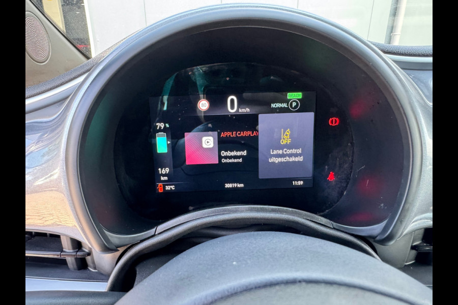 Fiat 500E 3+1 Icon 42 kWh * Black edition * AppleCarplay * Cruise * Rijstrooksensor *