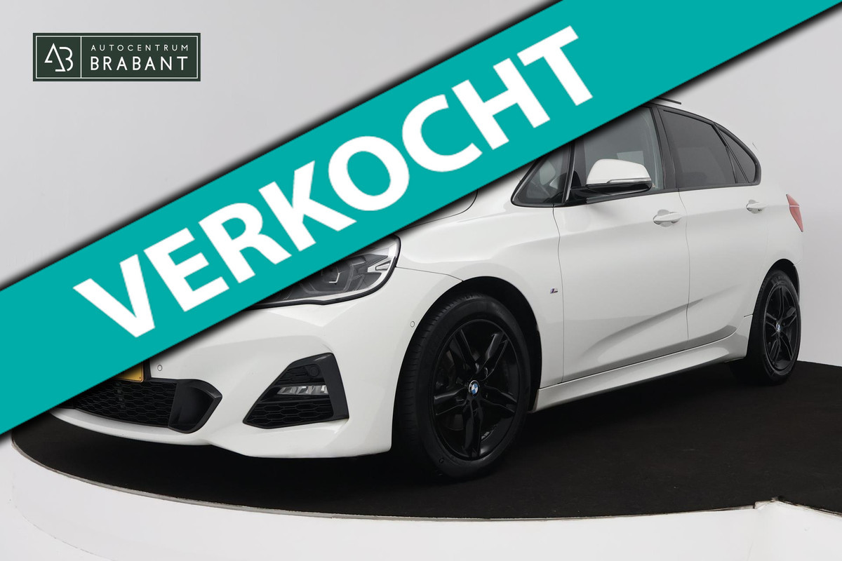 BMW 2 Serie Active Tourer 218i Executive (PANORAMADAK, NAVIGATIE, CAMERA, PDC, DEALER ONDERHOUDEN) BMW 2 Serie Active Tourer 218i Executive (PANORAMADAK, NAVIGATIE, CAMERA, PDC, DEALER ONDERHOUDEN)